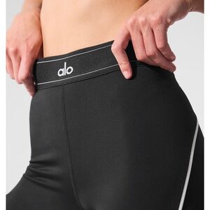 Alo Black High-Waisted Leggings